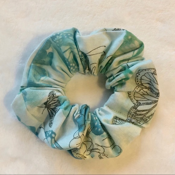 Scrunchie four pack! - Picture 4 of 6